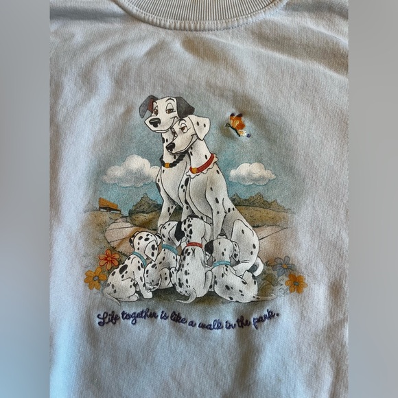 Vintage The Disney Store ‘101 Dalmatians’ Women’s size Medium Sweatshirt - Picture 3 of 11